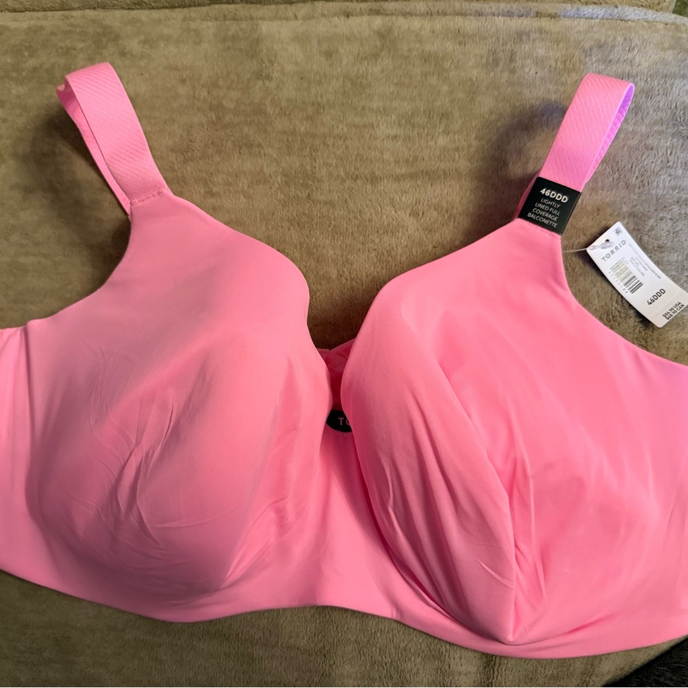 Torrid Women's Vibrant Pink Bra